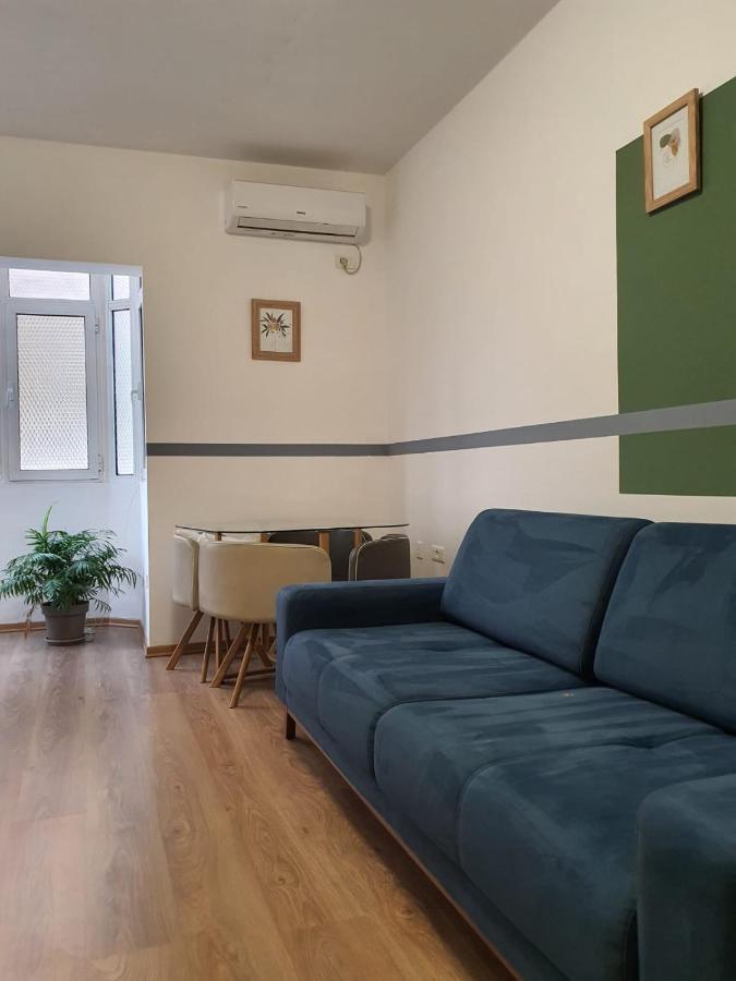 Heris'S Apartment Тирана Экстерьер фото