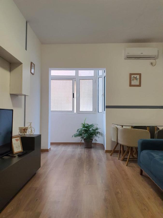 Heris'S Apartment Тирана Экстерьер фото